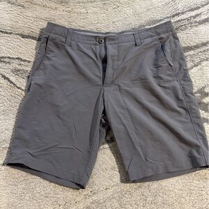 Under Armour Men's Gray Flat Front Shorts
